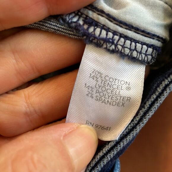 J. Jill Authentic Fit Slim Ankle blue denim jeans - Picture 7 of 8